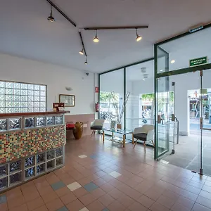 3* Pensión Rosales